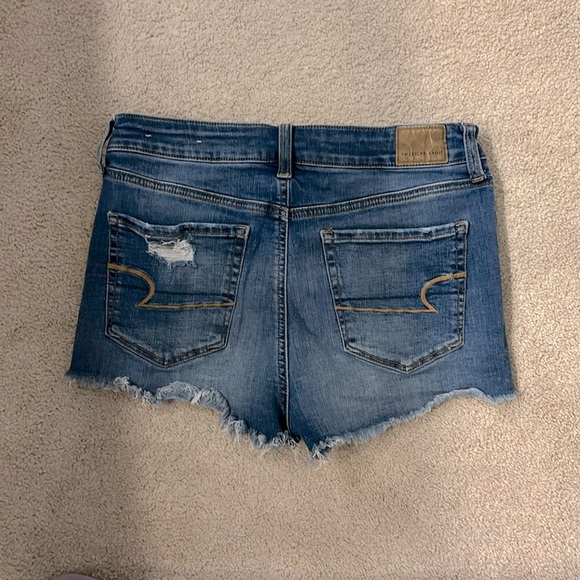 LIKE NEW American eagle Jean shorts! - Picture 2 of 3